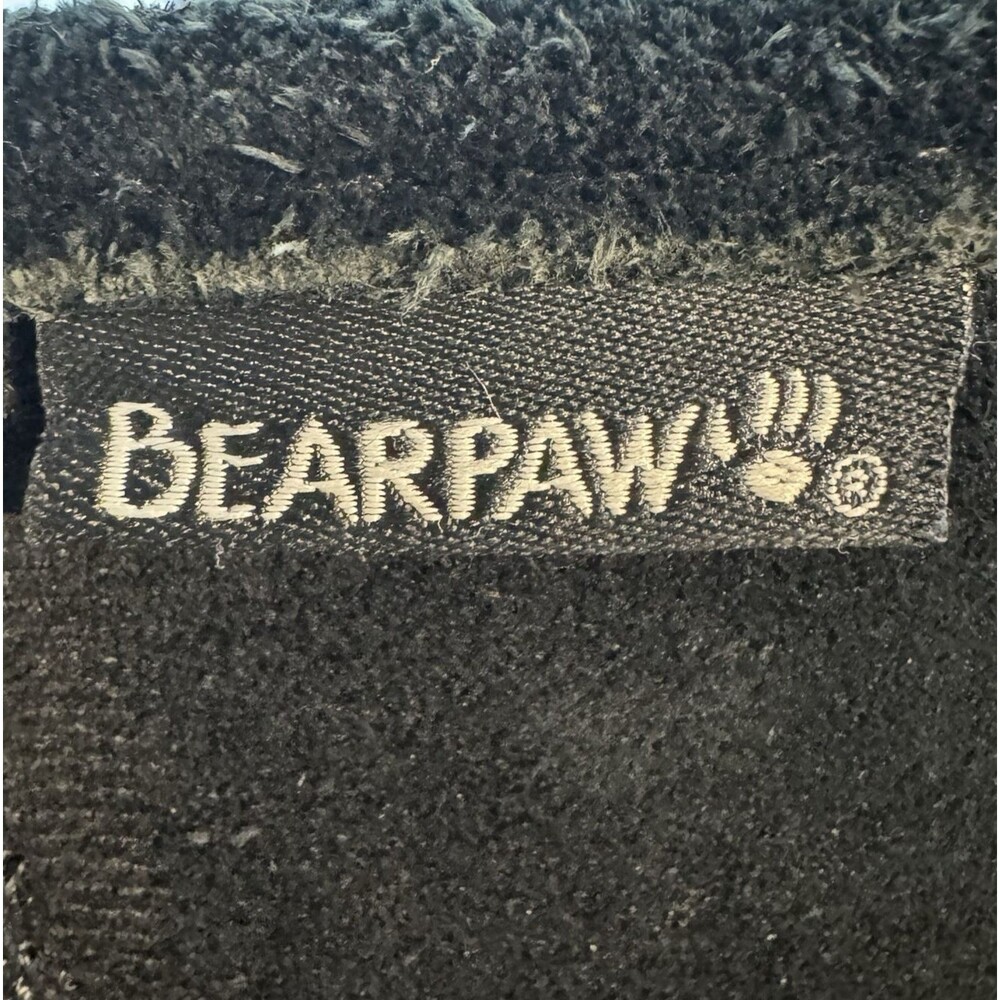 Bearpaw Emma Short Black Suede Boots Women's 6 Comfy Lined Winter Snow Shoes - Picture 11 of 11